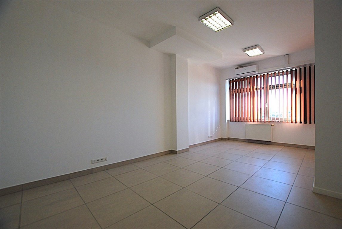 Lokal użytkowy 58,35 m2 w centrum Kielc - nowoczesny budynek Kielce, Centrum, al. IX Wieków Kielc  58m2 Foto 1