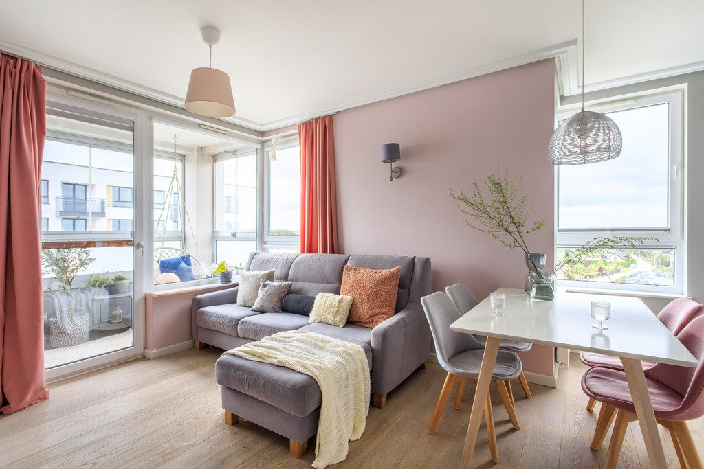 Mieszkanie trzypokojowe na sprzedaż Nowy Dwór Mazowiecki, Jarzębinowa  58m2 Foto 1