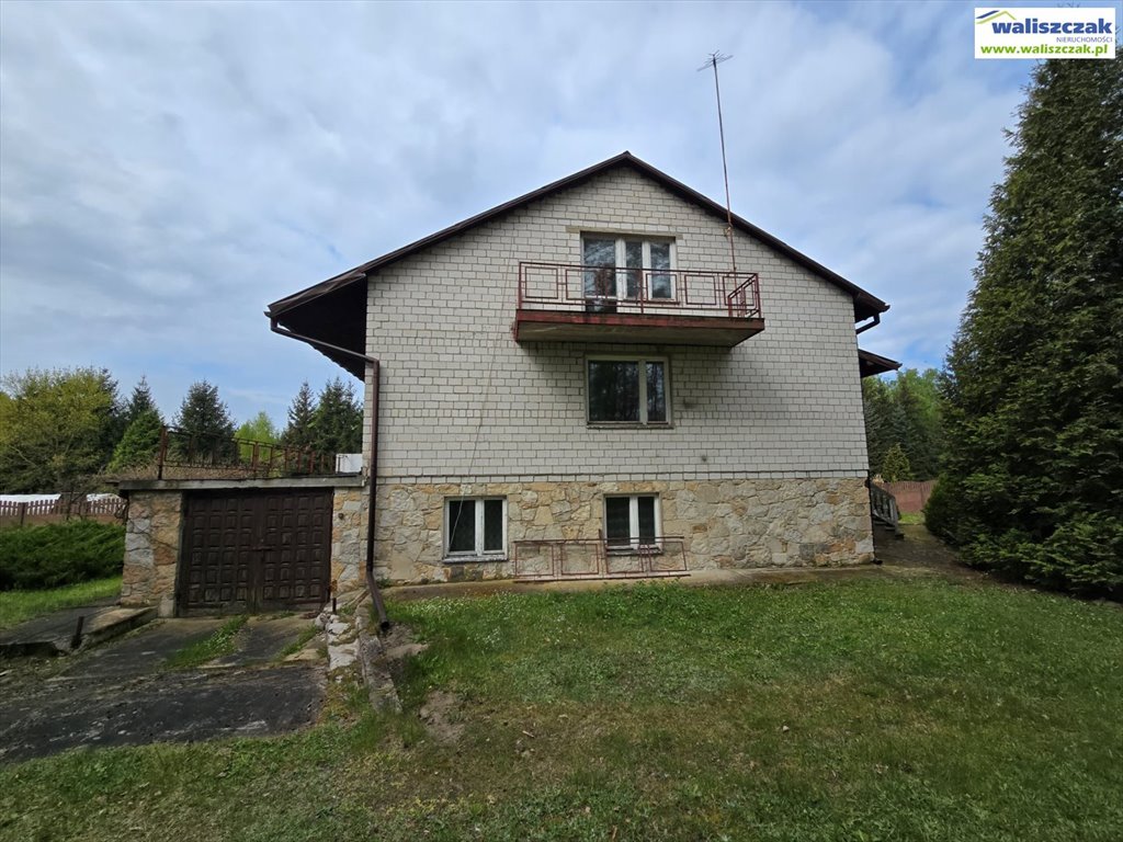 Nieruchomość z potencjałem: 300 m2, działka 2 ha, budynki pod działalność Radonia  300m2 Foto 1