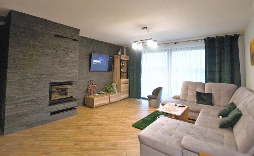 Nowoczesny dom 115m2 z garażem i ogrodem - Łopuszno Łopuszno  153m2 Foto 1