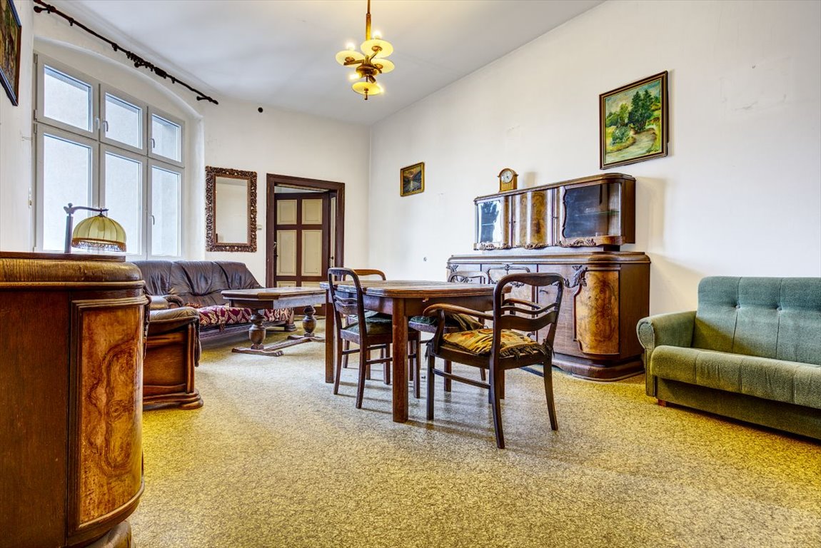 Przestronne 4-pokojowe mieszkanie z możliwością podziału na dwa apartamenty Zabrze, Centrum, Wolności  143m2 Foto 1