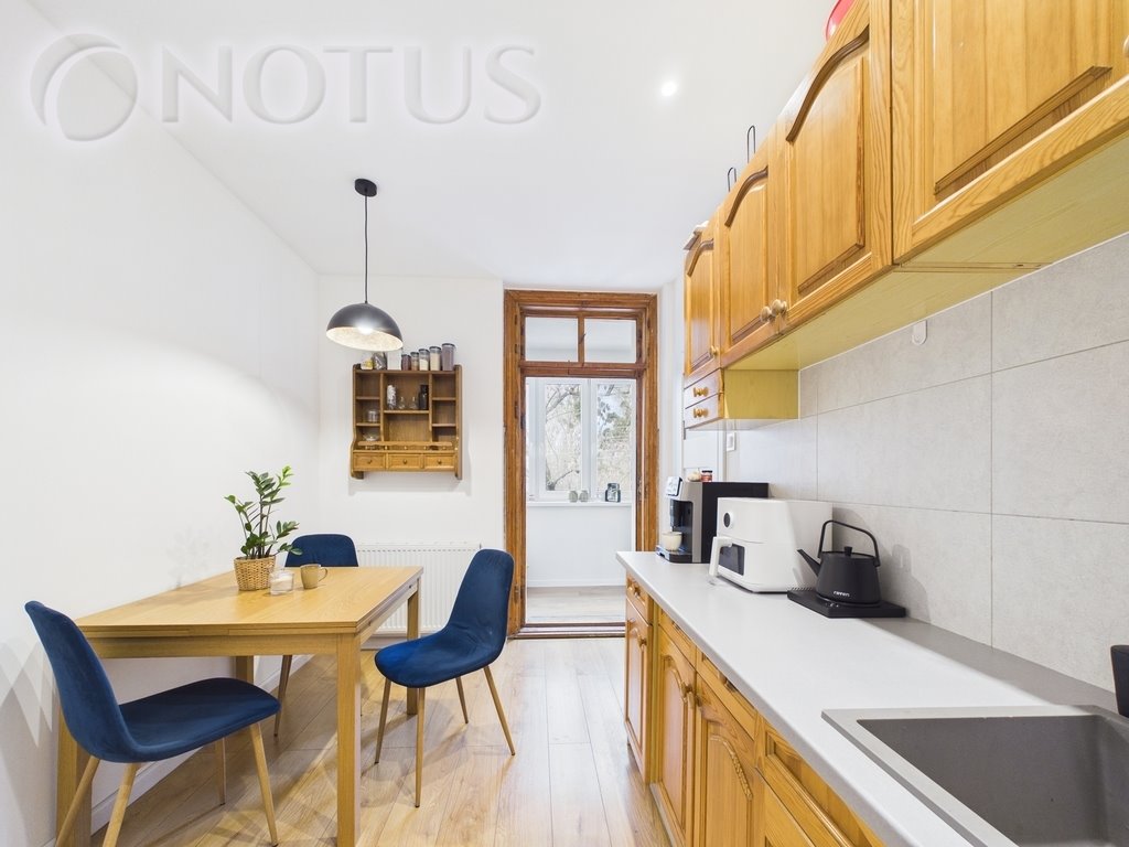 Na sprzedaż jasne 41 m² po remoncie z loggią i zielenią Wrocław, Topolowa  41m2 Foto 1