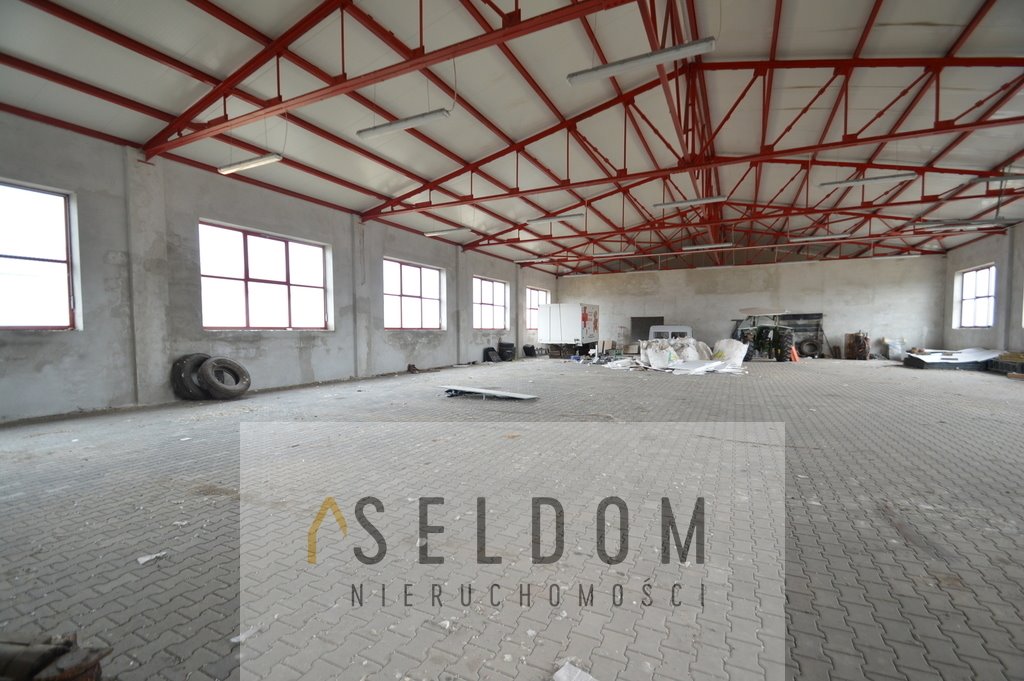 Magazyn na sprzedaż Walce  1 400m2 Foto 6