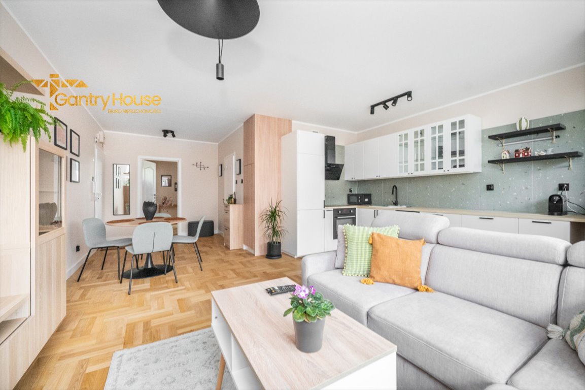 Mieszkanie dwupokojowe na sprzedaż Gdynia, Redłowo, Legionów  58m2 Foto 1