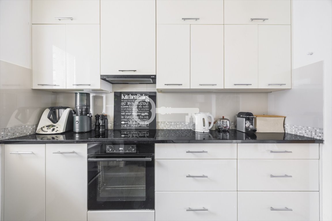 3-pokojowy apartament z loggią i garażem - wysoki standard Warszawa, Mokotów Służew, Aleja Wyścigowa  81m2 Foto 1