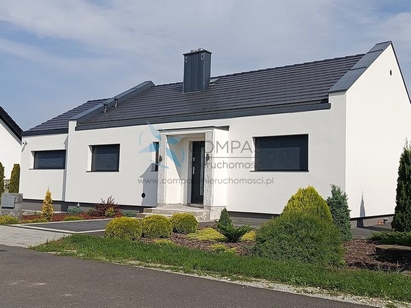 Polecam nowoczesny dom 101 m² z dużą działką 814 m² w Karolewie Karolewo, Karolewo  101m2 Foto 1