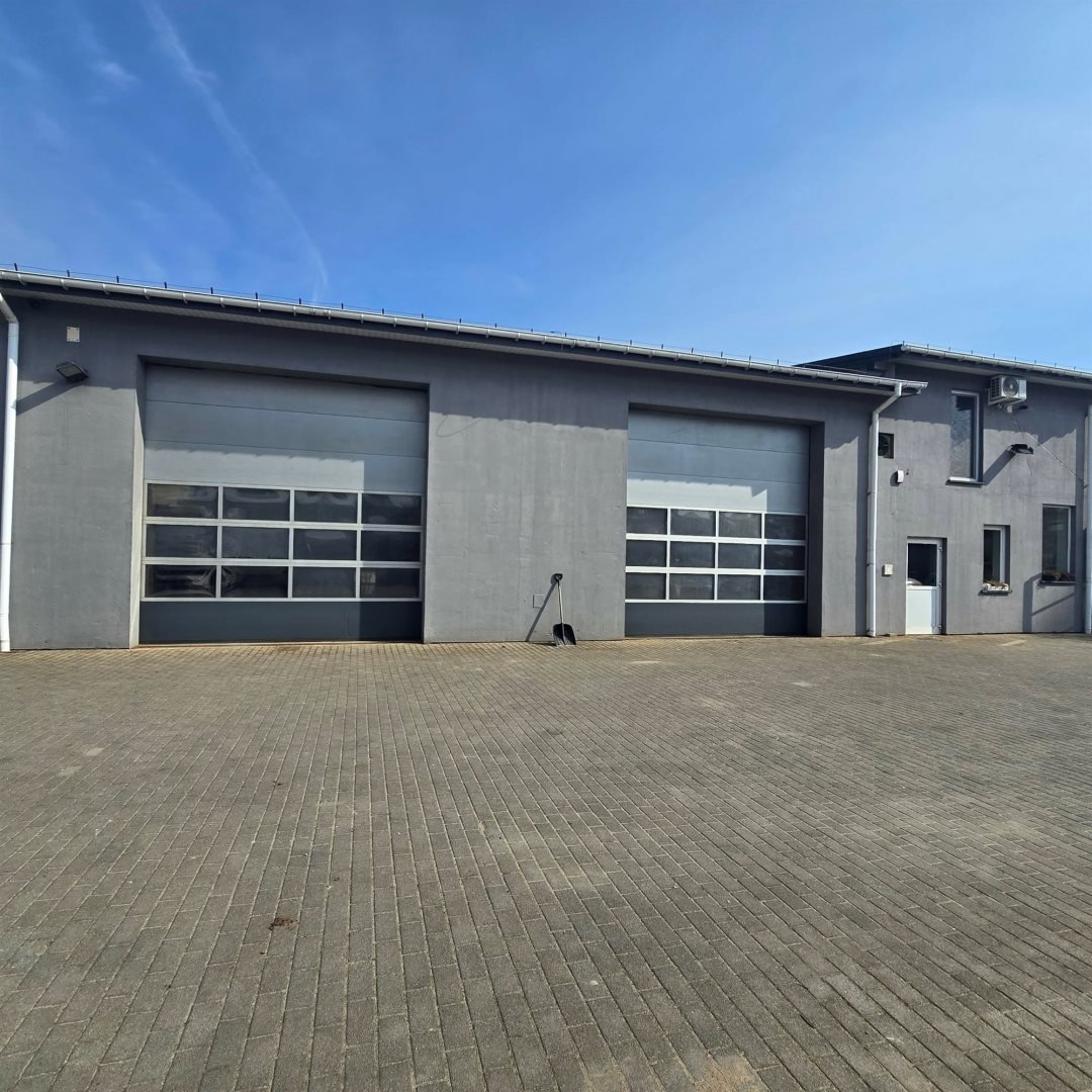 Wynajem hali i biur w Holendrach Paprockich — 190 m2 Holendry Paprockie  190m2 Foto 1