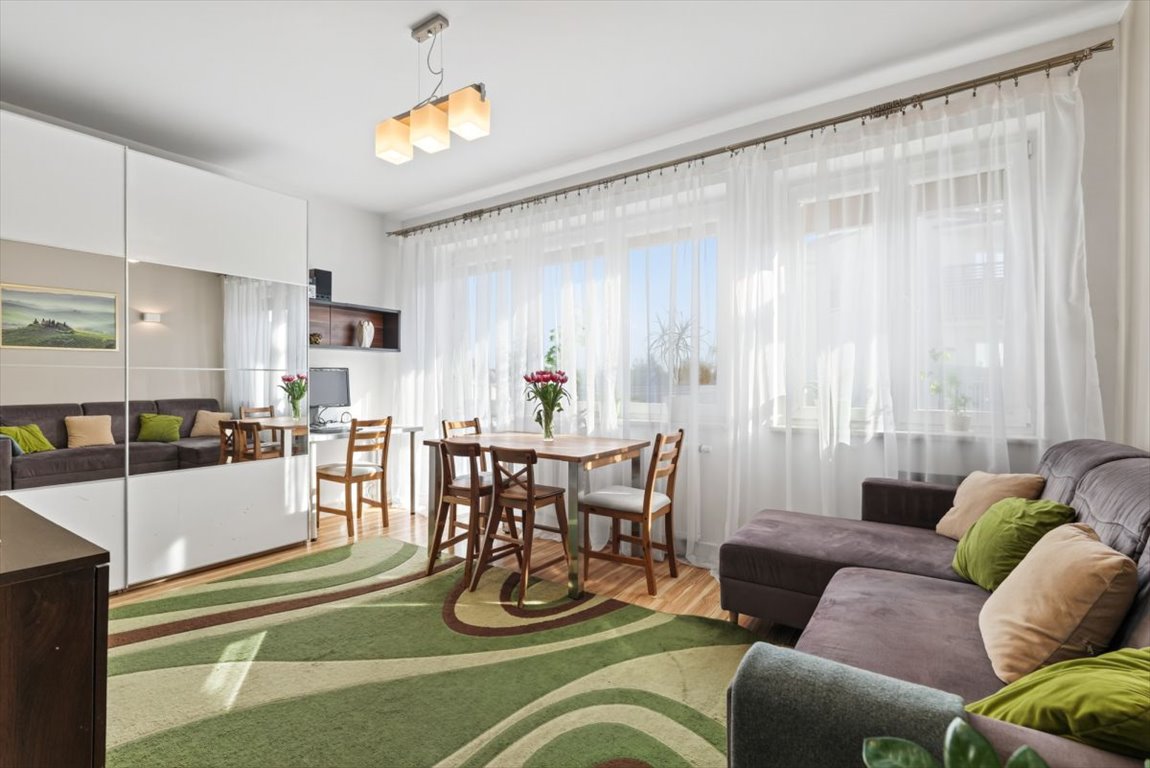 Mieszkanie trzypokojowe na sprzedaż Pruszków, Władysława Broniewskiego  61m2 Foto 1