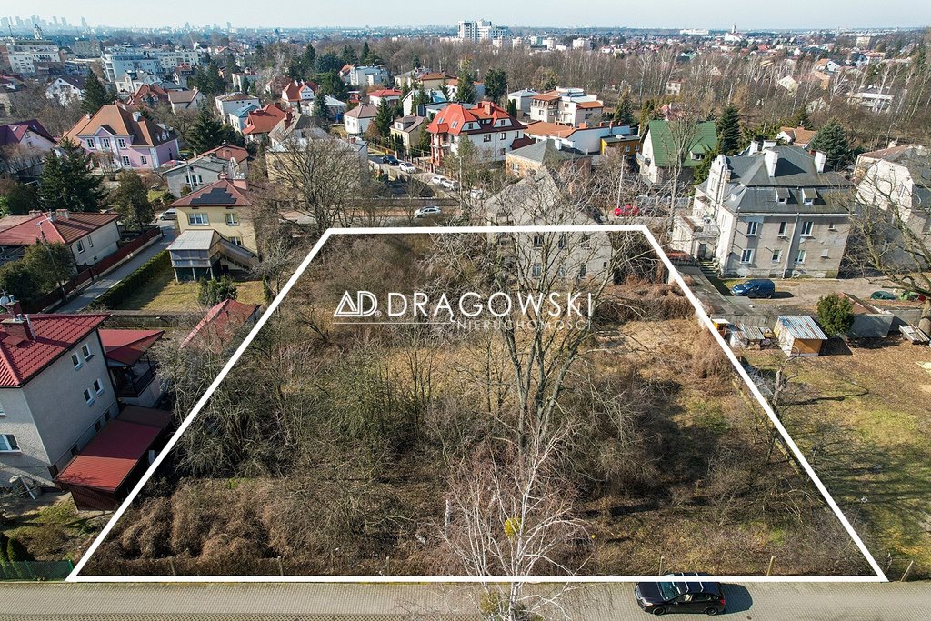 Działka 2 558 m² z budynkiem do remontu w Ząbkach Ząbki  2 558m2 Foto 1