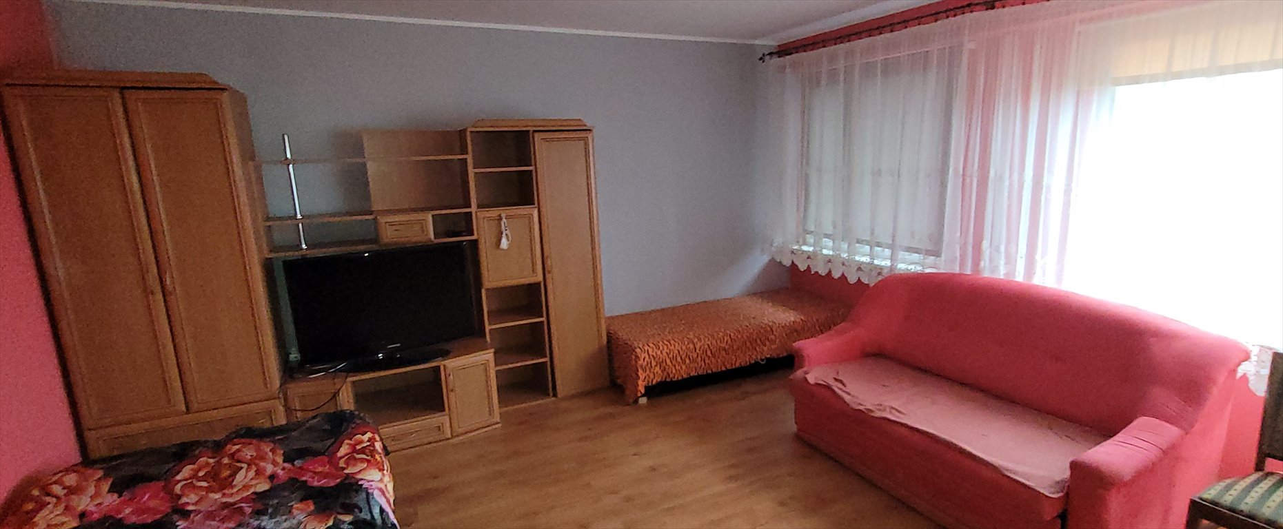 Mieszkanie trzypokojowe na sprzedaż Trzemeszno, Piastowska  58m2 Foto 3