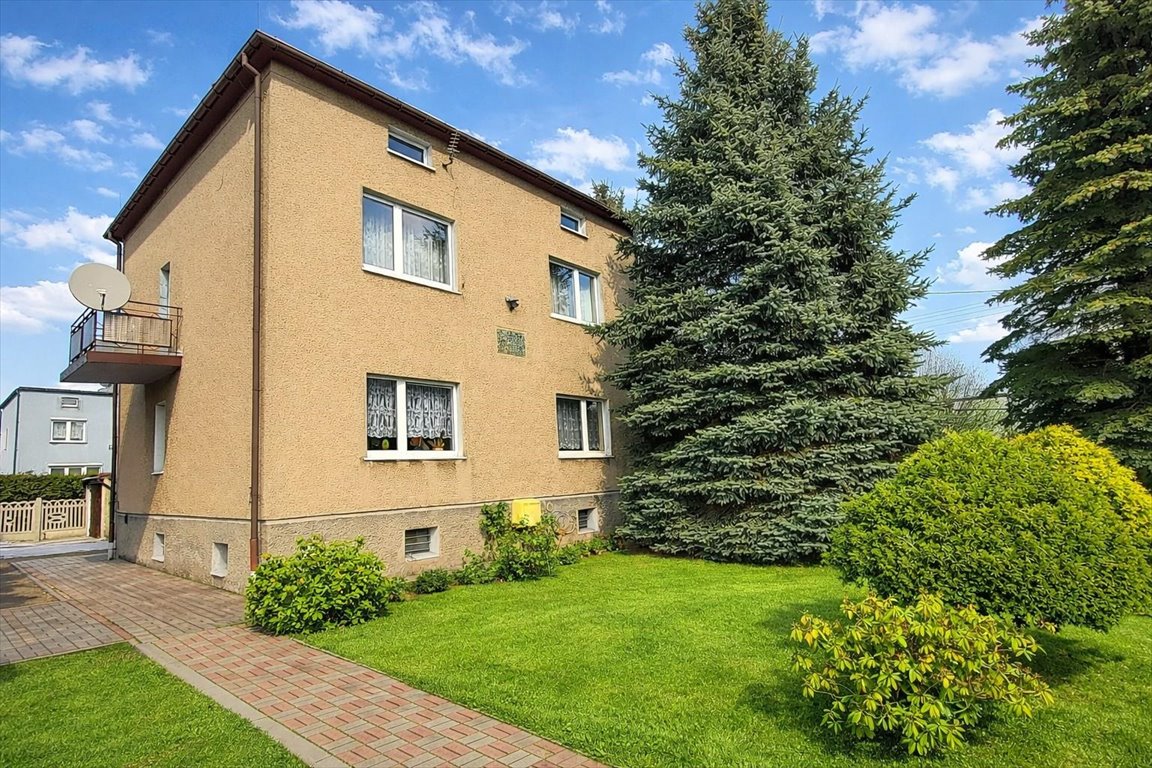 Przytulny dom 110 m2 z piwnicą i garażem w Kozłowej Górze Piekary Śląskie, Kozłowa Góra  110m2 Foto 1