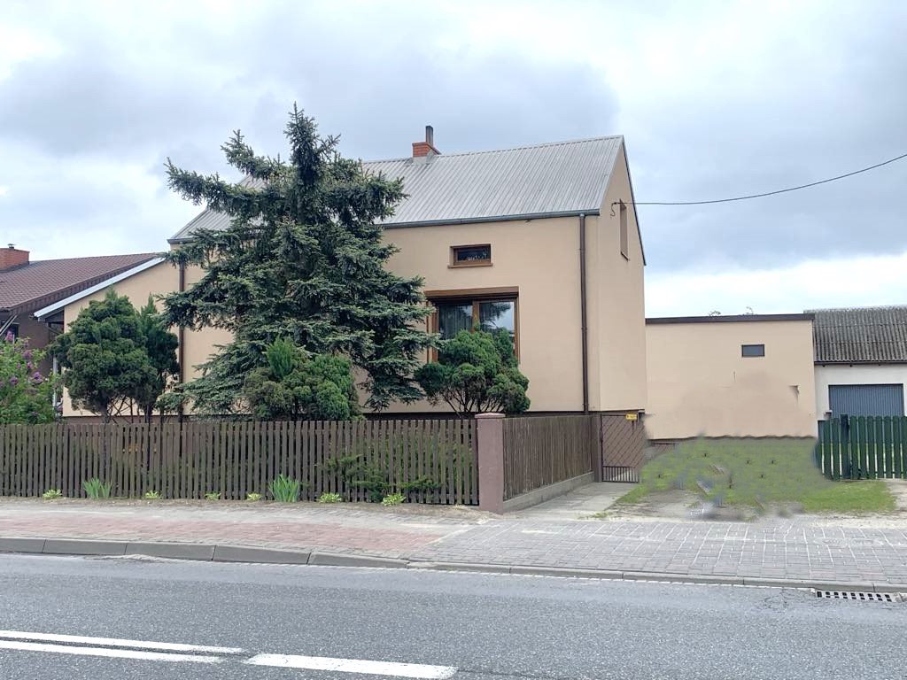 Dom z potencjałem w Słodkowie-Kolonii, 190 m2, garaż Słodków-Kolonia, Słodków-Kolonia, 57  190m2 Foto 1