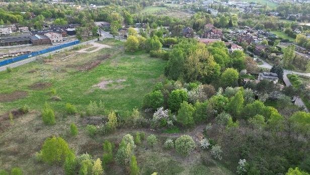 Działka inwestycyjna 11 716 m² (blisko centrum) w Czerwionce-Leszczynach: Czerwionka-Leszczyny: Przyjaźni