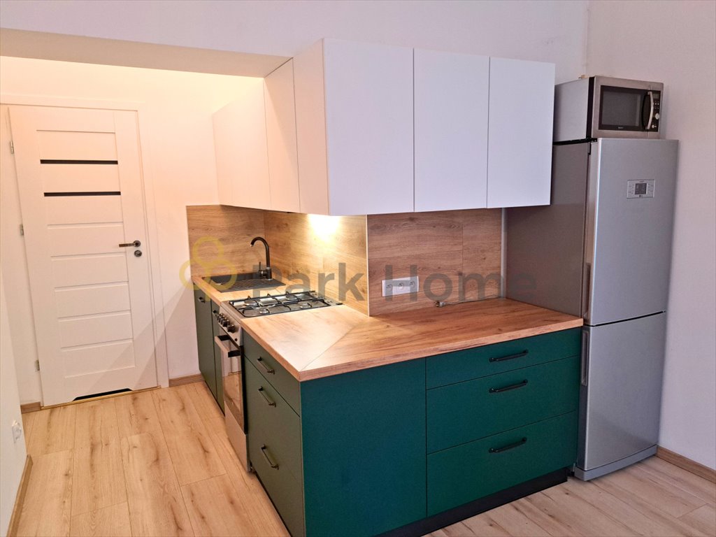 Komfortowe 3-pokojowe mieszkanie po remoncie w centrum Wrześni Września  70m2 Foto 1