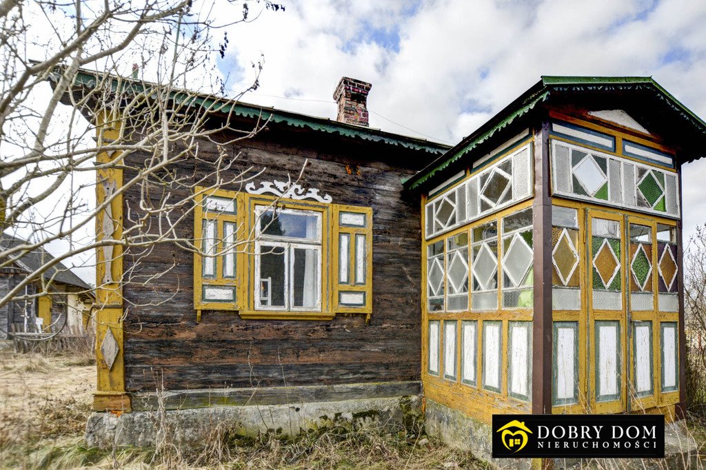 Urokliwa chata z oryginalnymi elementami, 4700 m2 działki Czarna Cerkiewna  50m2 Foto 1