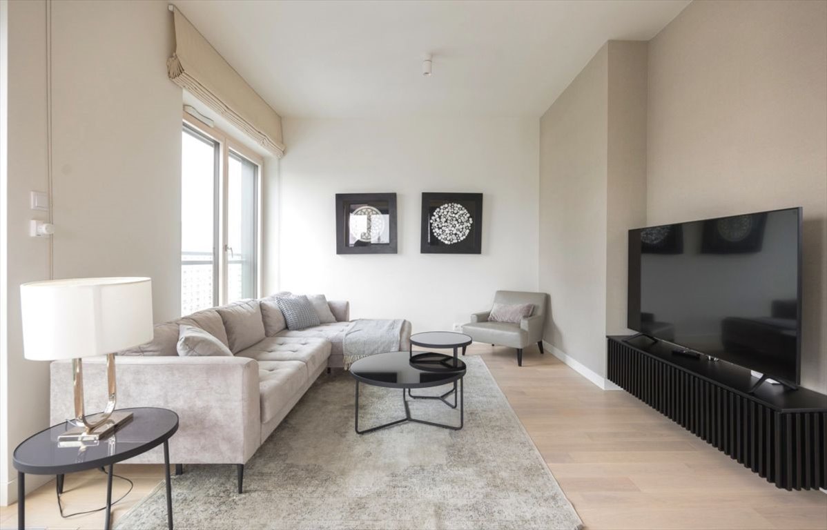 Ekskluzywny 130m2 apartament z tarasem, widok na Warszawę Warszawa, Śródmieście, Grzybowska  130m2 Foto 1