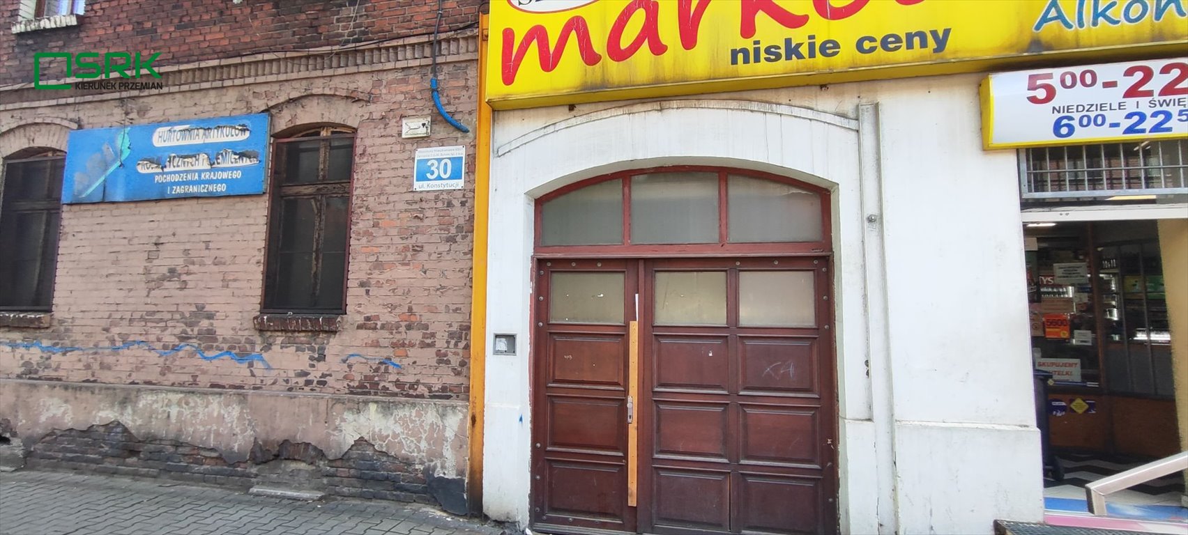 Kawalerka na sprzedaż Bytom, Bobrek, Konstytucji 30  33m2 Foto 1