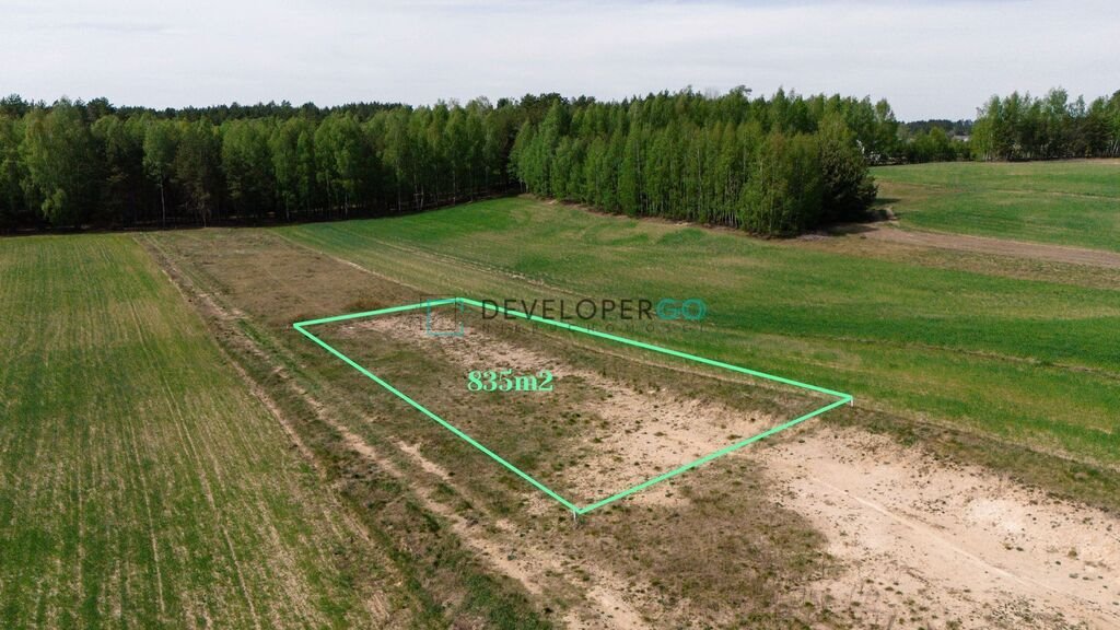 Działka 835 m² z mediami (kanalizacja, światłowód) w Gniła Gniła  835m2 Foto 1