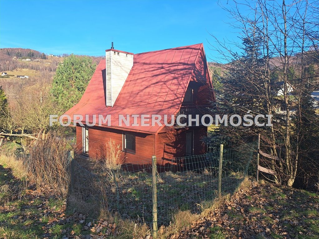 Urokliwy dom rekreacyjny 100 m2 z widokiem na góry Porąbka  100m2 Foto 1