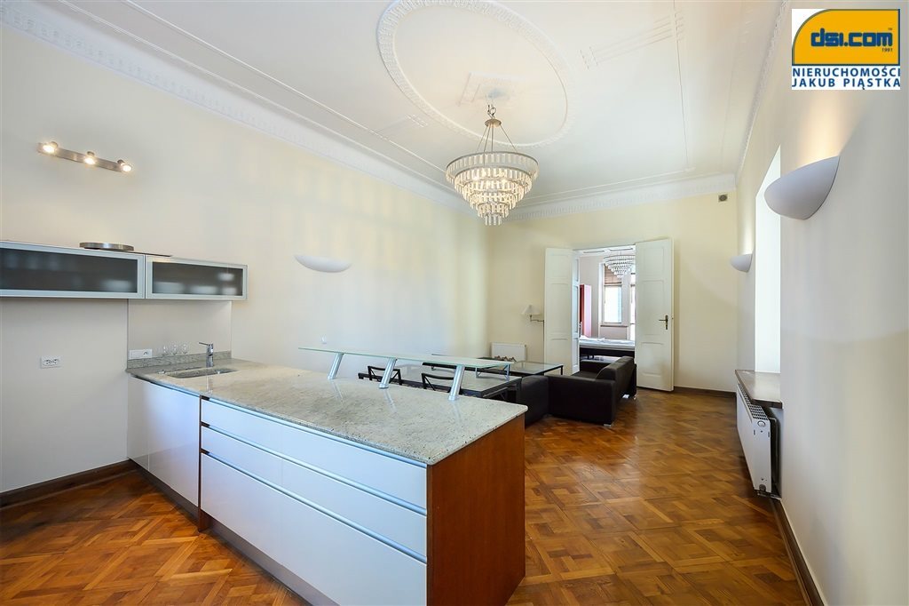 Mieszkanie dwupokojowe na wynajem Łódź, Śródmieście, Piotrkowska 100m2 Foto 1 Mieszkanie dwupokojowe na wynajem Łódź, Śródmieście, Piotrkowska 100m2 Foto 1