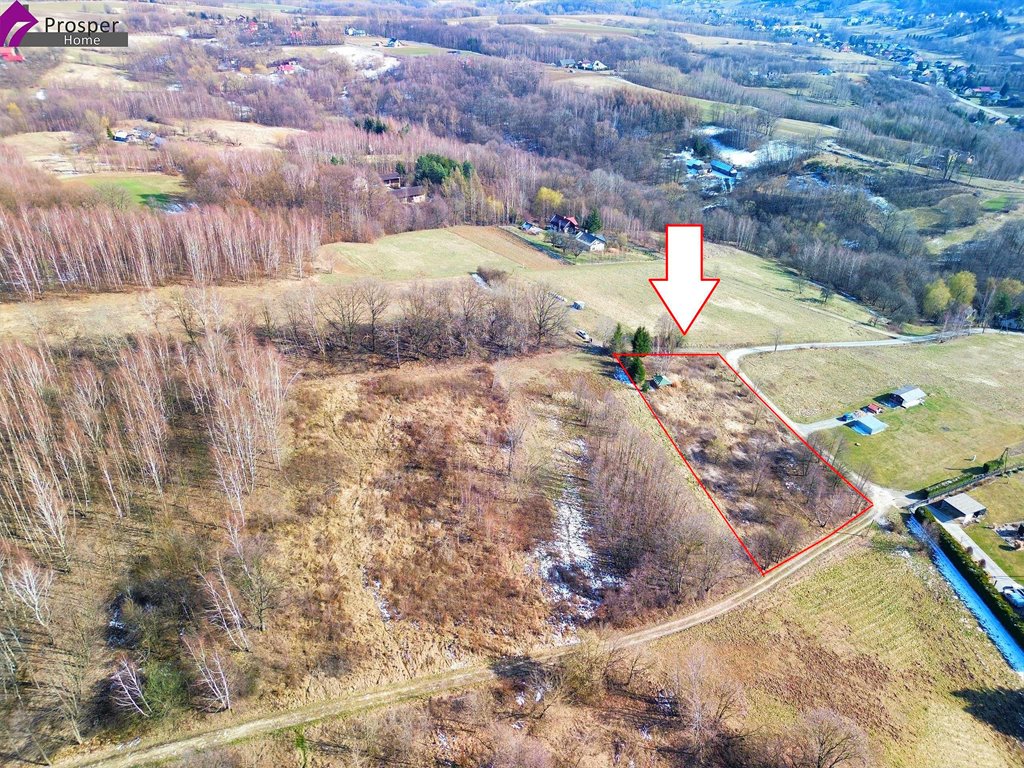 Malownicza działka 35 arów z mediami - asfaltowy dojazd Chmielnik, Chmielnik  3 500m2 Foto 1