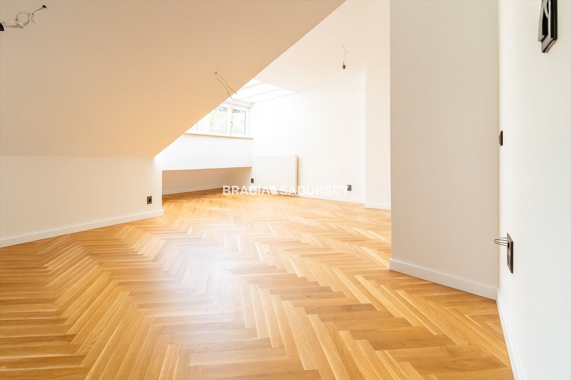 Klimatyczne 2 pokoje z widokiem na zieleń, po remoncie Kraków, Stare Miasto, Wenecja  36m2 Foto 1