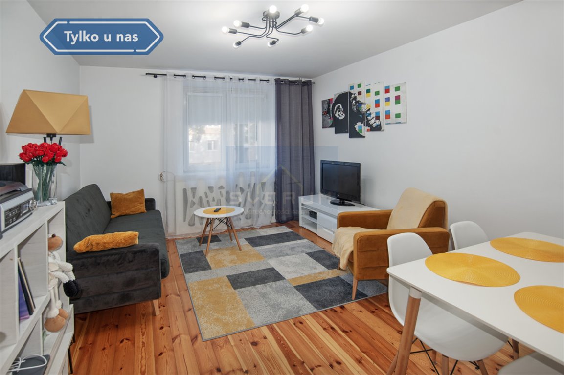 Mieszkanie dwupokojowe na sprzedaż Częstochowa, Trzech Wieszczów  48m2 Foto 1