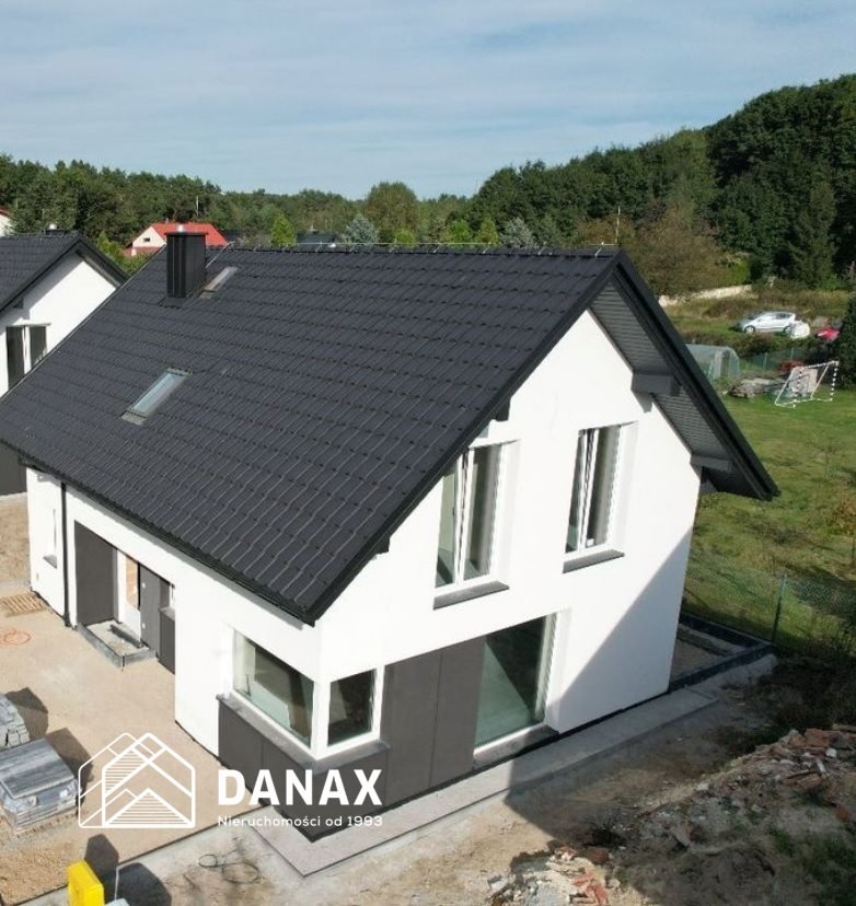 Nowoczesny dom w Ściejowicach z dużym ogrodem i wysokiej jakości materiałami Ściejowice  184m2 Foto 1