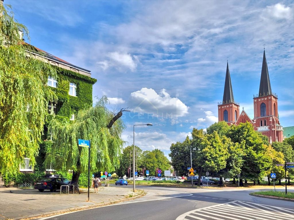 Mieszkanie dwupokojowe na sprzedaż Częstochowa, Centrum  70m2 Foto 4