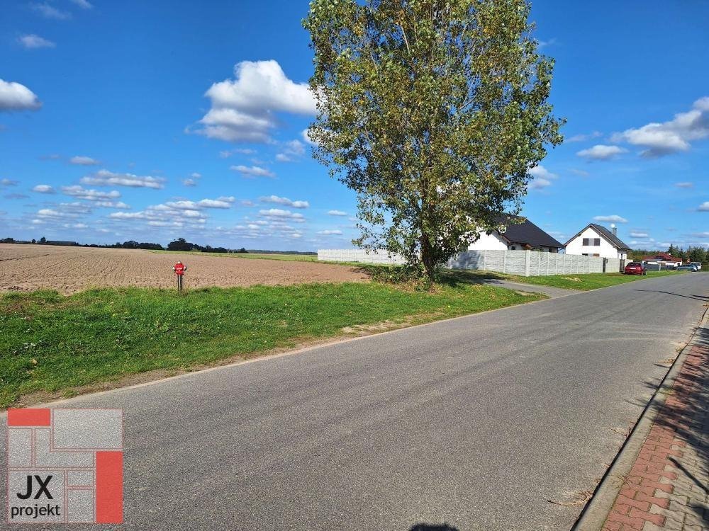 Działka z warunkami zabudowy 1482 m² w spokojnej okolicy Oborniki, Maniewo  1 482m2 Foto 1