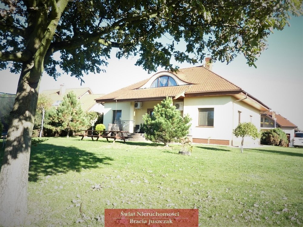 Przestronny dom 230 m² na sprzedaż w Szymanowie z pełnym wyposażeniem Szymanów  320m2 Foto 1