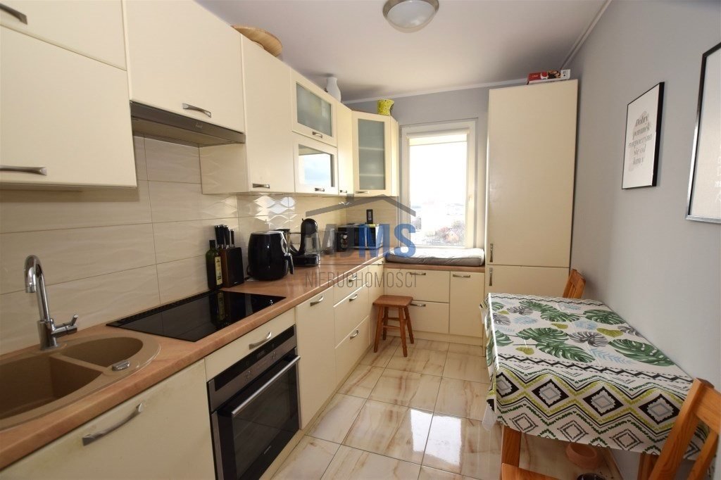 Mieszkanie czteropokojowe  na sprzedaż Gdynia, Obłuże, Pułkownika Dąbka  82m2 Foto 1