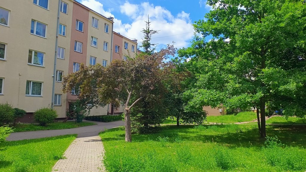 Mieszkanie trzypokojowe na sprzedaż Kielce, Konstantego Ildefonsa Gałczyńskiego  59m2 Foto 1