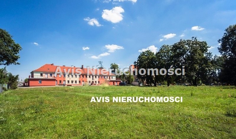 Atrakcyjny obiekt produkcyjno-usługowy z potencjałem deweloperskim Dzierżoniów  1 280m2 Foto 1