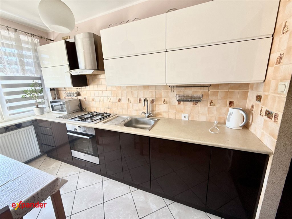 Do sprzedania przestronne mieszkanie 66,5 m² z własnym terenem i garażem Bierzglinek, Lipowa 10  67m2 Foto 1