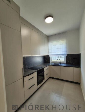 Do sprzedania przestronne 50 m² mieszkanie z tarasem w Ząbkach Ząbki, Szwoleżerów  50m2 Foto 1