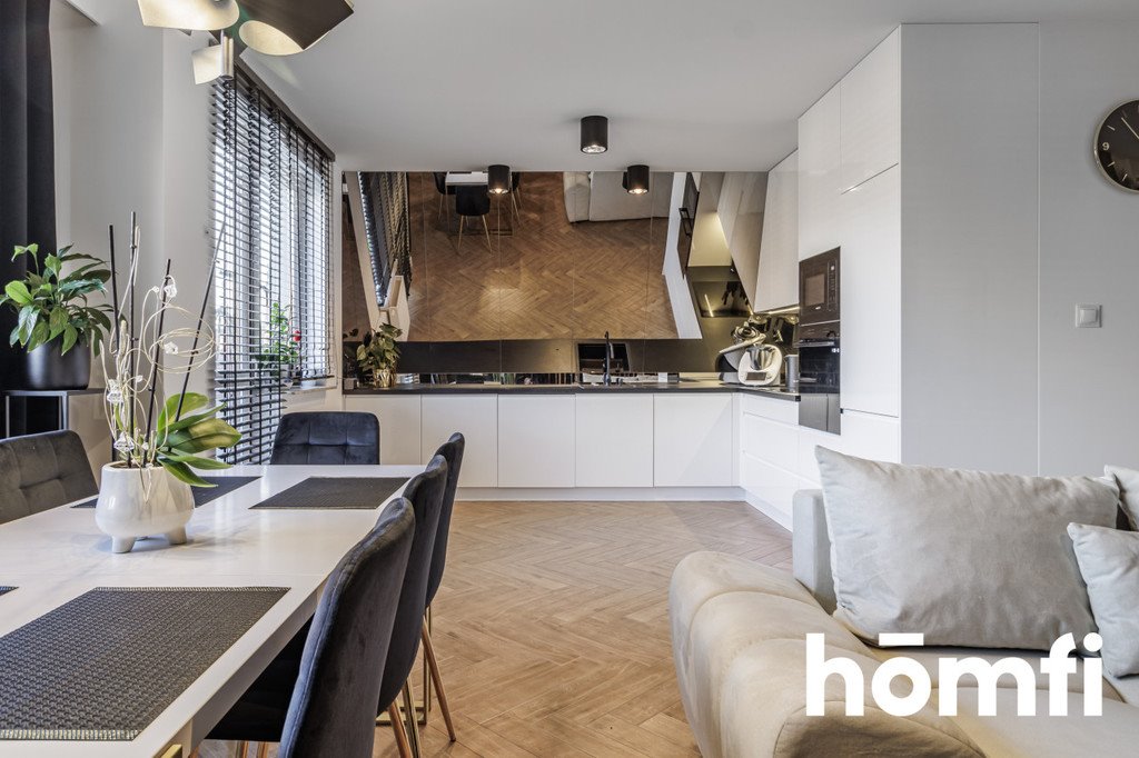 Nowoczesny apartament 4 pok. z klimatyzacją i miejscem parkingowym Radom, Śródmieście, Wolność  90m2 Foto 1