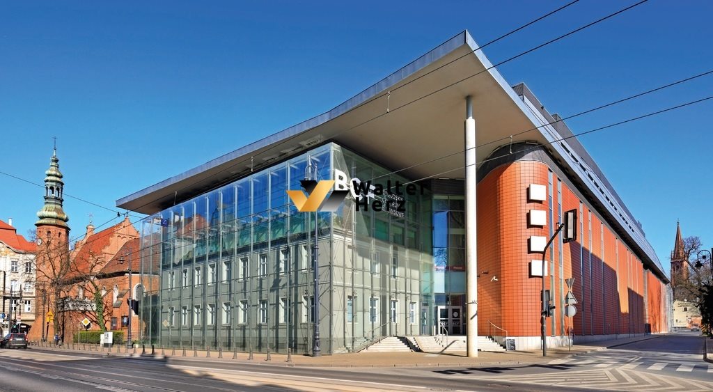 Nowoczesny lokal 1000 m2 w Bydgoszczy, centrum, eliptyczne wnętrza Bydgoszcz, Jagiellońska  1 000m2 Foto 1