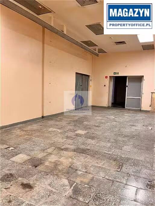 Magazyn 54 m² w Warszawie (blisko bramy wjazdowej): Warszawa Bielany: Sokratesa