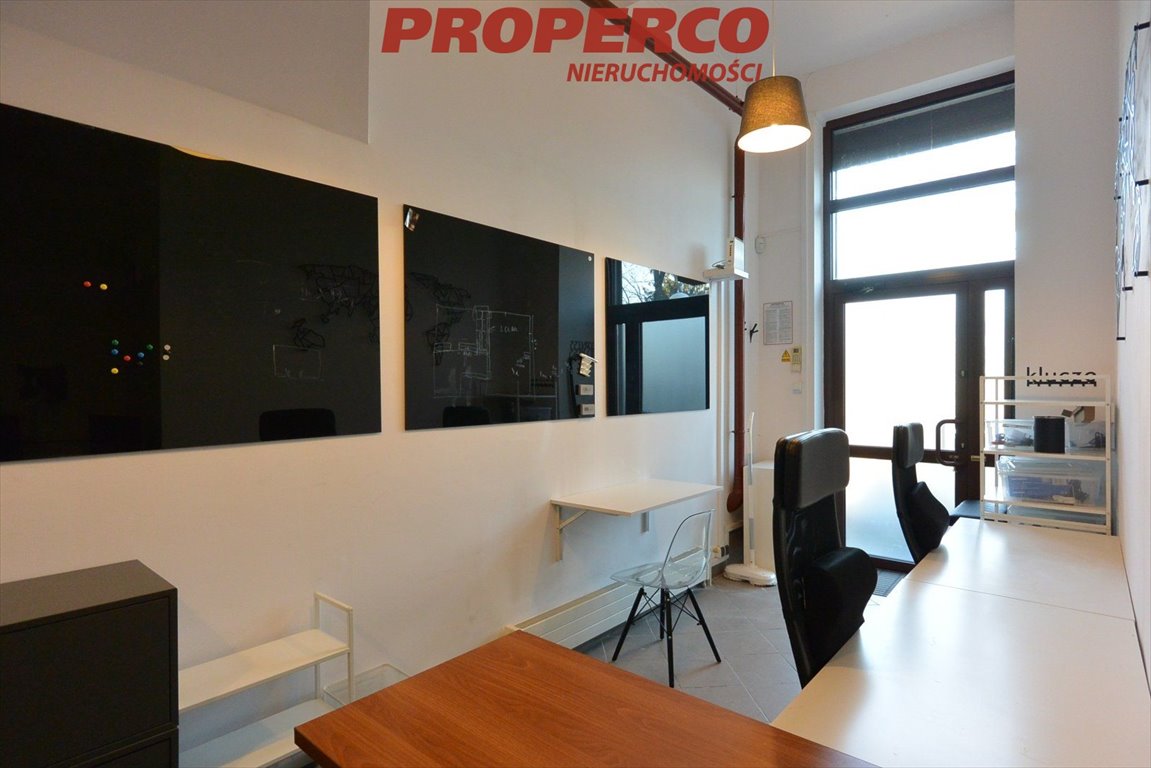 Przestronny lokal biurowy 25 m² z witryną i parkingiem Warszawa, Praga-Południe, Grochów  25m2 Foto 1