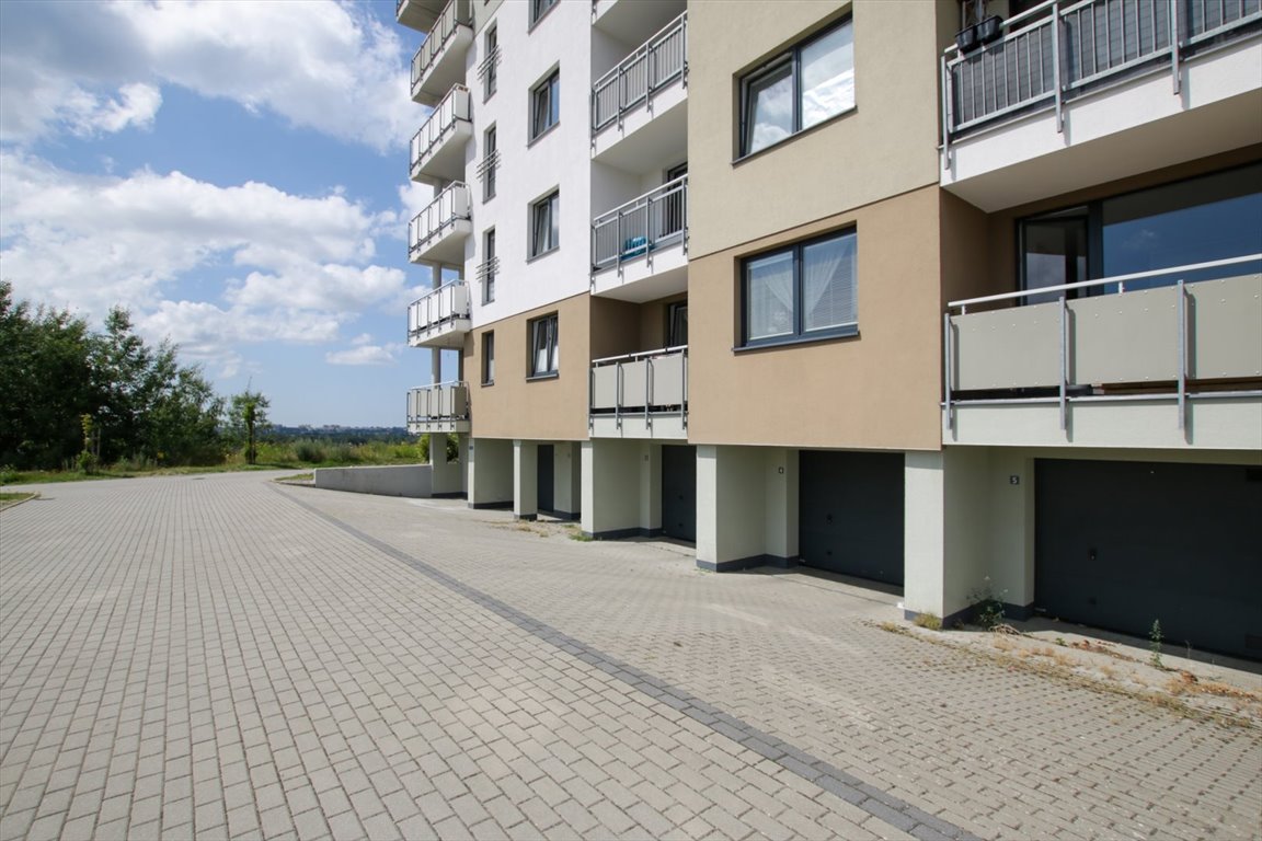 Garaż 21 m² z automatyczną bramą i dostępem do prądu. Słupsk, Kosynierów Gdyńskich  21m2 Foto 1