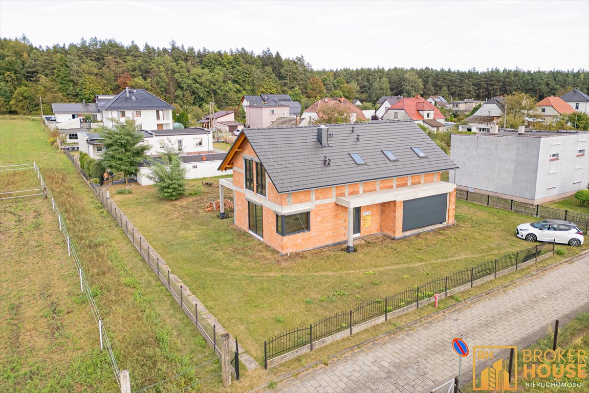 Dom na sprzedaż Górażdże, Nowa  198m2 Foto 1