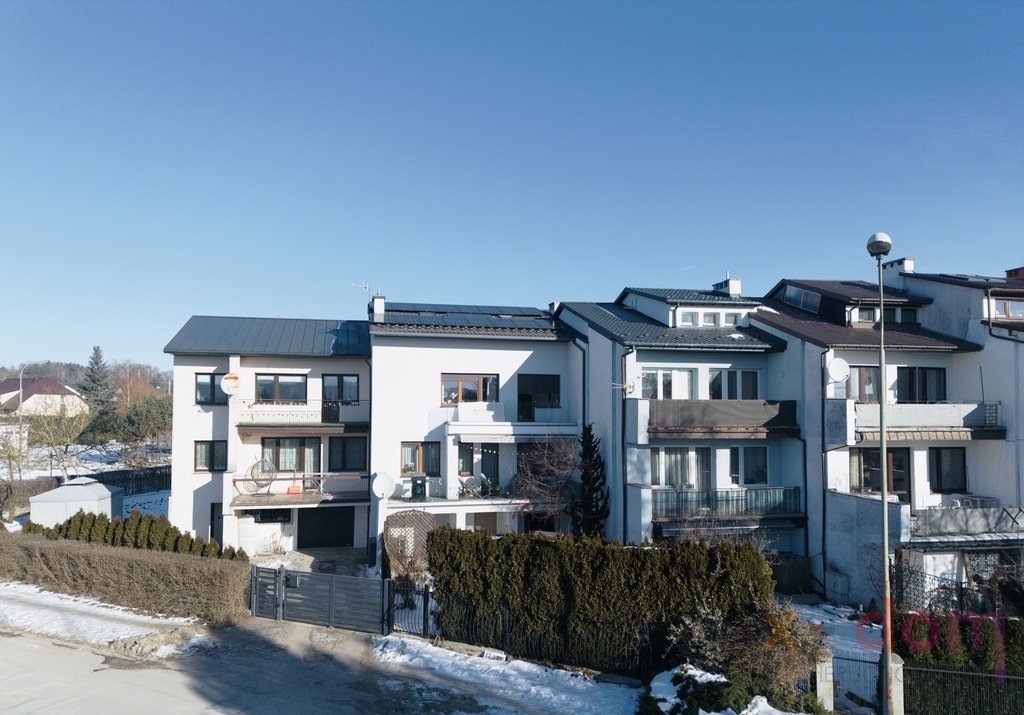 Nowoczesny dom 161m² z garażem, klimatyzacją i panelami fotowoltaicznymi Kielce  162m2 Foto 1