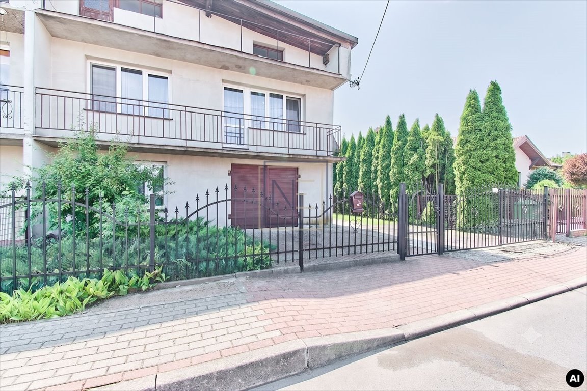 Dom 200 m² z garażem i działką 608 m² - polecam DOBRE  200m2 Foto 1