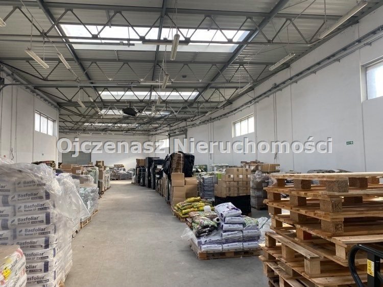 Hala 570 m² z placem utwardzonym, 3 bramy, wys. 4,3 m Bydgoszcz, Zimne Wody  570m2 Foto 1