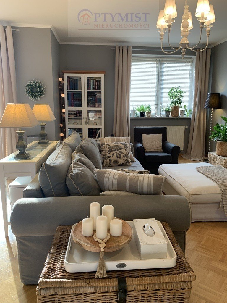 Dom szeregowy z potencjałem na dodatkowe mieszkanie i dochód Warszawa, Wesoła, Stara Miłosna, Dolomitowa  261m2 Foto 1