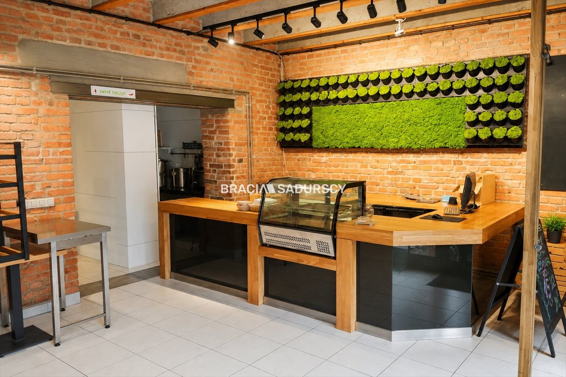 Nowoczesny lokal usługowy 63 m2 z witrynami - Krowodrza Kraków, Krowodrza, Krowodrza, Kazimierza Wielkiego  63m2 Foto 1