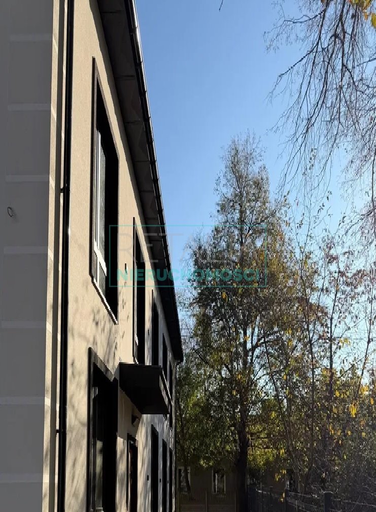 Kawalerka na sprzedaż Brwinów  29m2 Foto 1