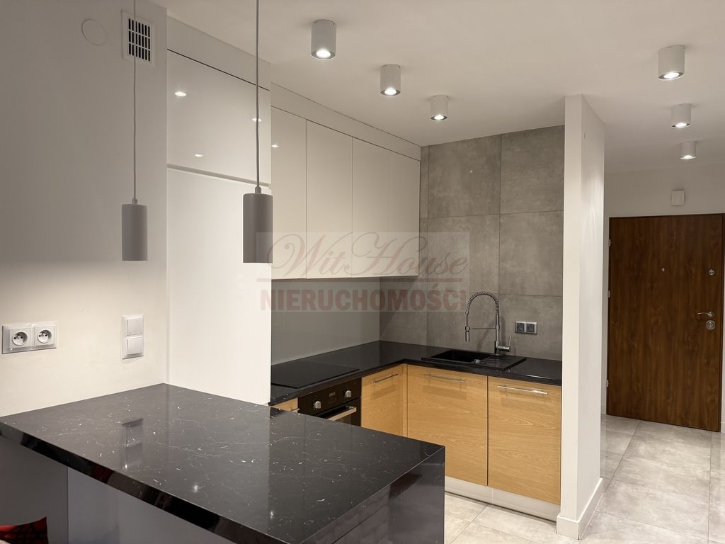 Mieszkanie trzypokojowe na sprzedaż Duchnice, Ożarowska  68m2 Foto 1