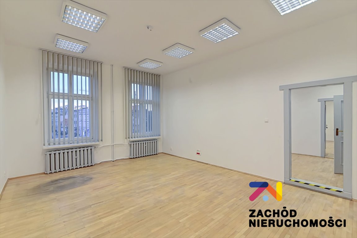 Zapraszam do wynajmu biura 80 m² w centrum Zielonej Góry Zielona Góra, Centrum, Generała Sikorskiego  80m2 Foto 1